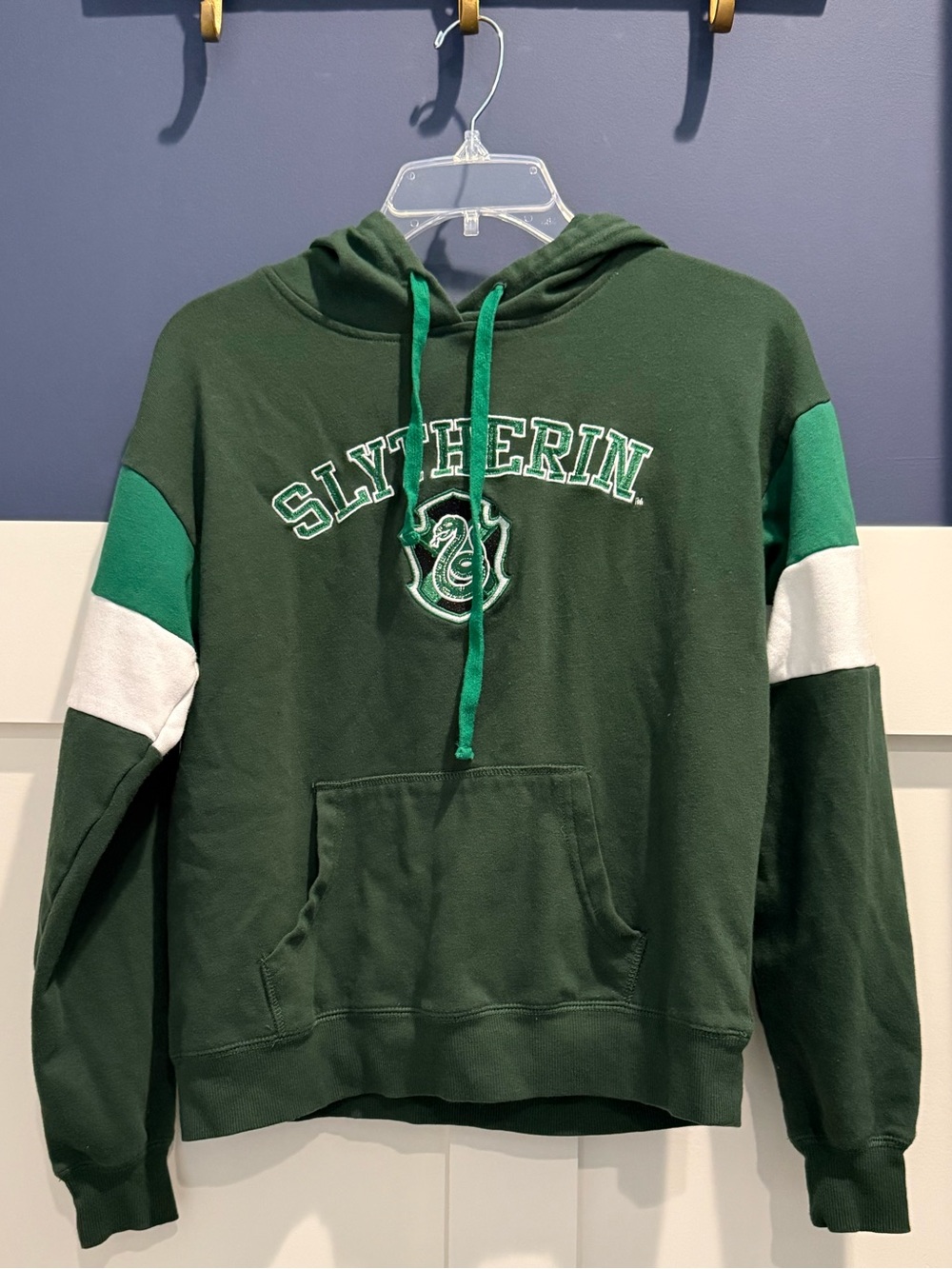 Slytherin Crest Green Pullover Hoodie Size S